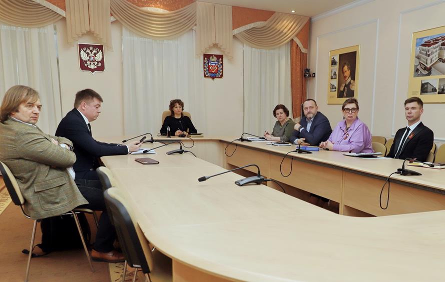 В министерстве культуры Оренбургской области обсудили подготовку к фестивалю «Симфония Бузулукского бора»